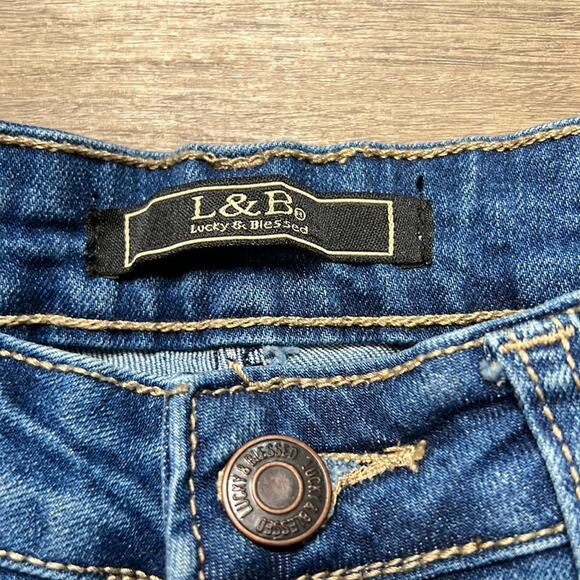 Lucky & Blessed Distressed Denim Capri Size 4 - Picture 6 of 9